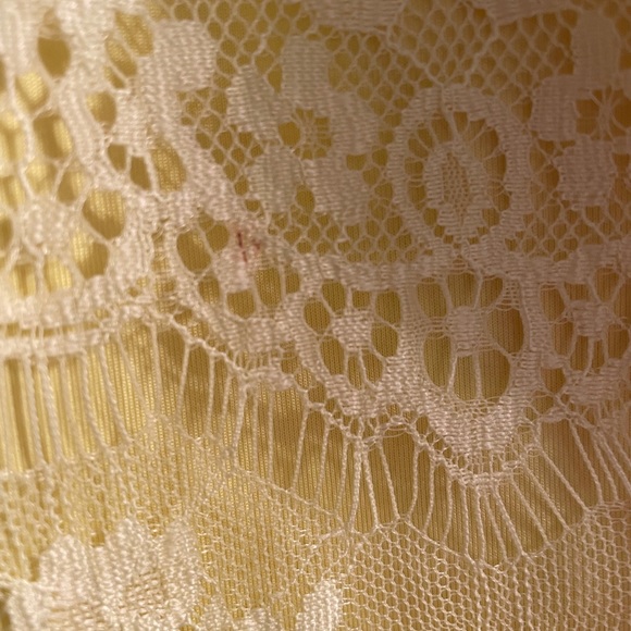 Yellow lace mini deep v open back dress - Picture 6 of 10